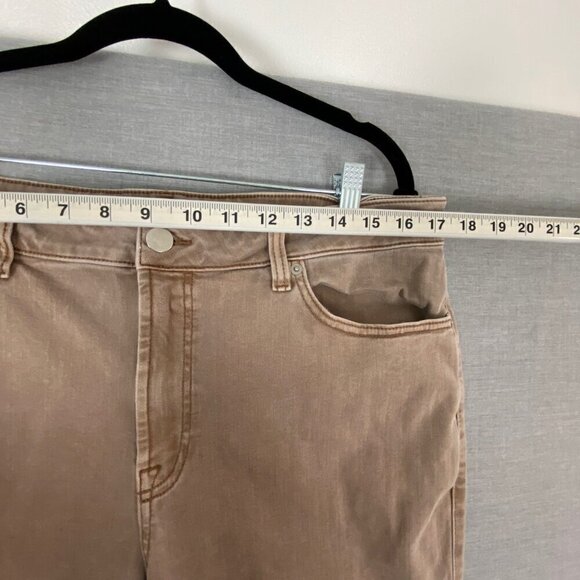 R Jeans Super High Rise Jeans Cropped Raw Hem Sz 34 Petite Skater Length Brown - Picture 7 of 11
